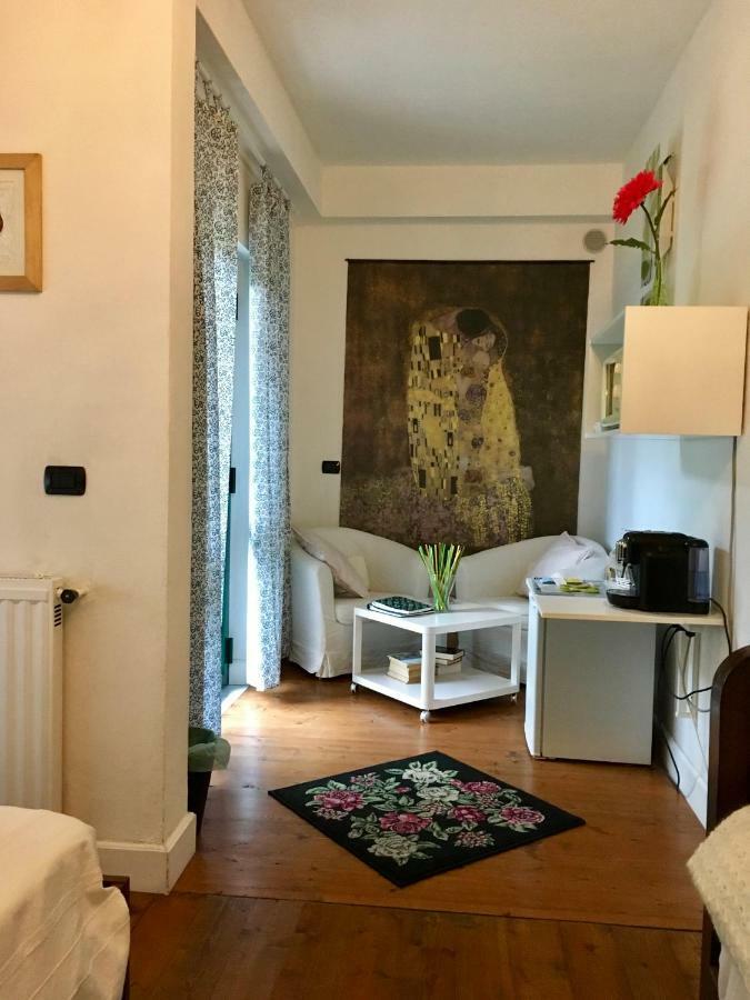 Il Nido Della Rondine Bed and Breakfast Leivi Eksteriør billede